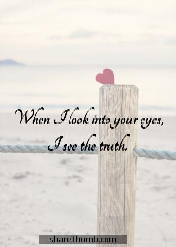 beauty quotes on eyes and smile